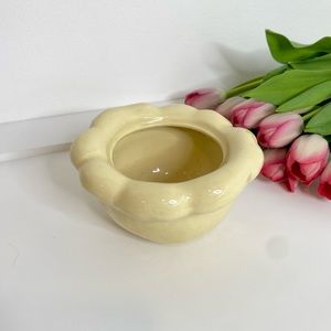 ORIGINAL Vintage Handmade Barbara Eigen Garden Squash Studio Pottery Soup Bowl